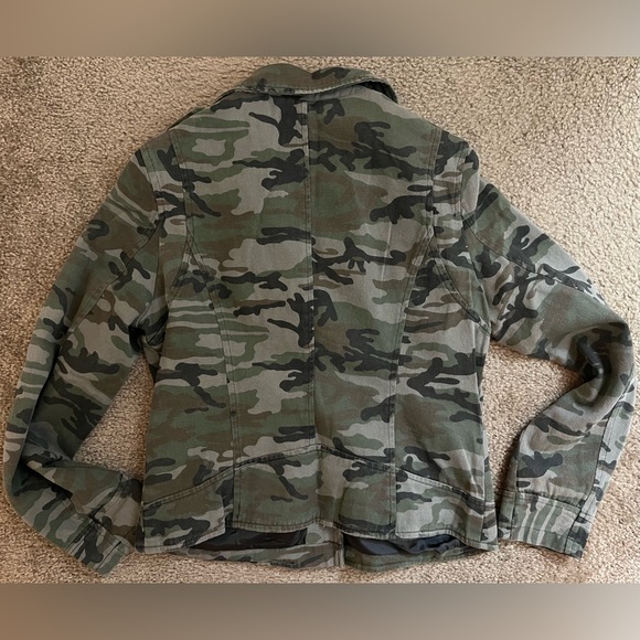 DownEast Camouflage Utility Jacket - Picture 2 of 3